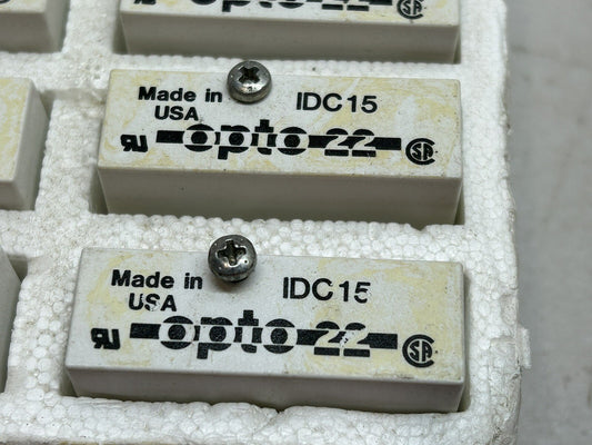 OPTO 22 IDC15 / INPUT MODULE  FOR ON/OFF VOLTAGE LEVEL / LOT OF 2