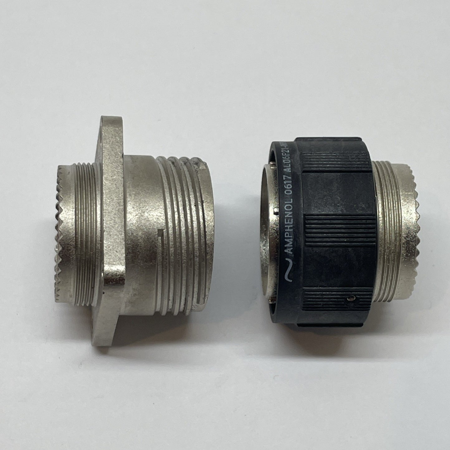AMPHENOL AL00F21-16P / AL06F21-16P Sealed 16-Contact Circular Connector (IP)