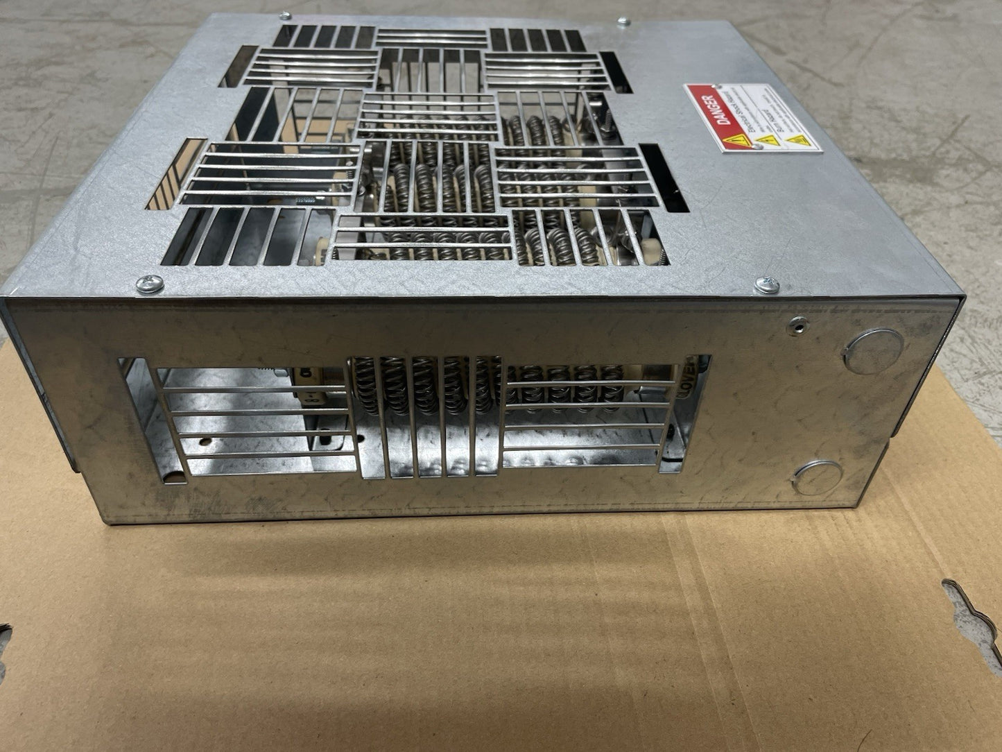 Post Glover T32R1K08 Dynamic Braking Resistor 32Ω 1080W PowerFlex Compatible