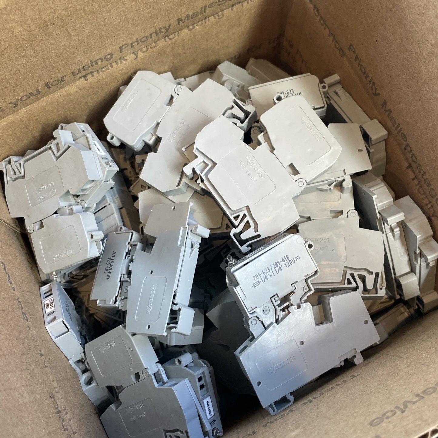 WAGO 281-623 2-Conductor Fuse Terminal Block, DIN Rail, ¼″ x 1¼″ Fuse, 800v 4mm