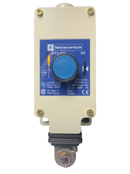 TELEMECANIQUE XY2 CH13150H7  10A 240V Cable Controlled Emergency Stop
