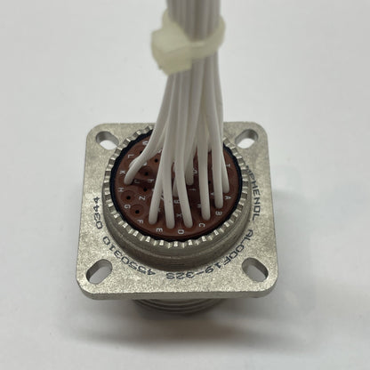 Amphenol AL00F19-328 Circular Wall Mount Recpt Connector