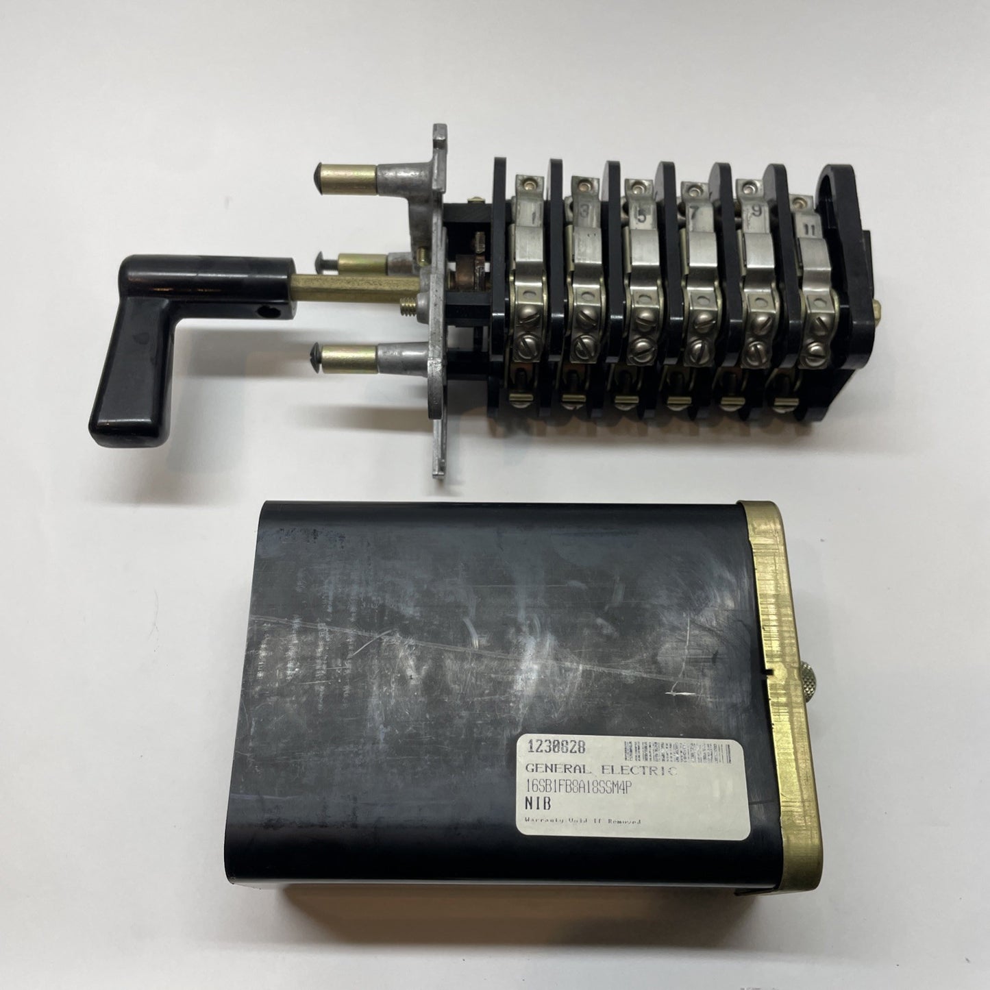 GE General Electric 1 Aux Control Switch 16SB1FB8A18SSM4P NEW