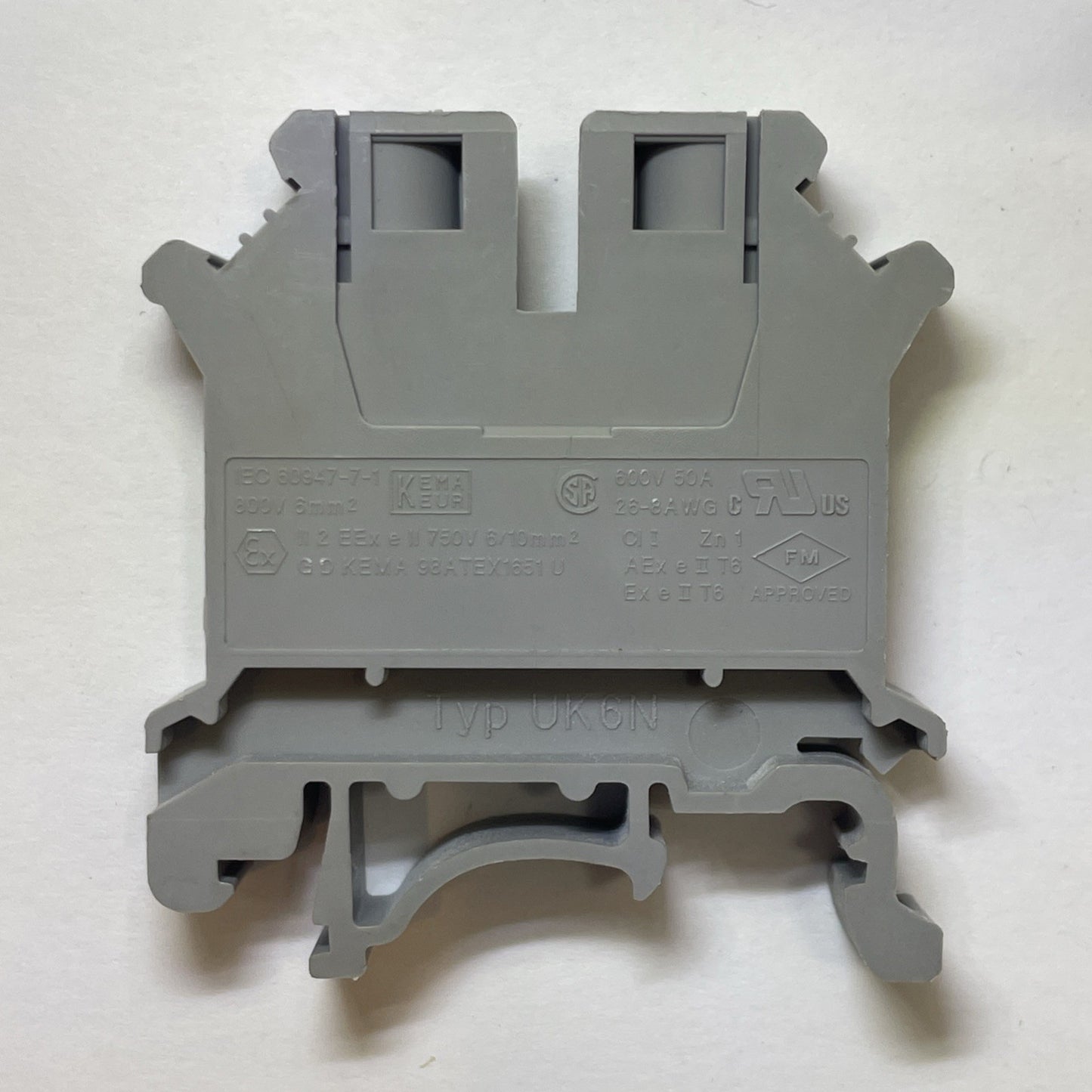 (Lot of 7) Phoenix Contact Terminal Block Type UK6N 600V 50A