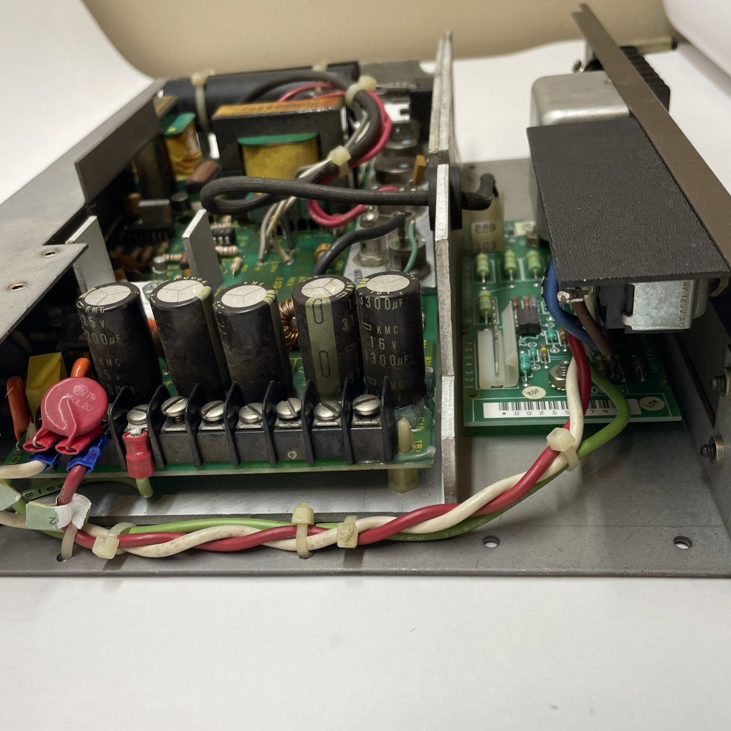 GE FANUC IC600PM503B High-Capacity I/O Rack Power Supply 115/230 VAC