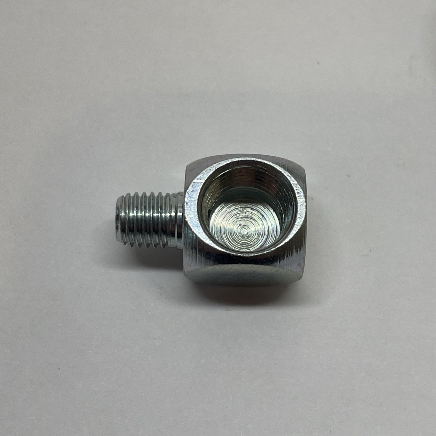 Alemite LAGN-51943 90° Grease Fitting Adapter 1/4-28 TPR x 1/8