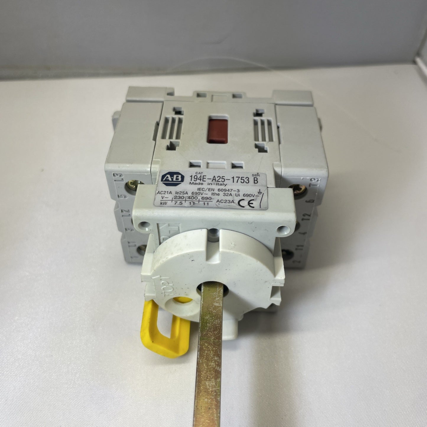 ALLEN BRADLEY 194E-A25-1753/B DISCONNECT SWITCH