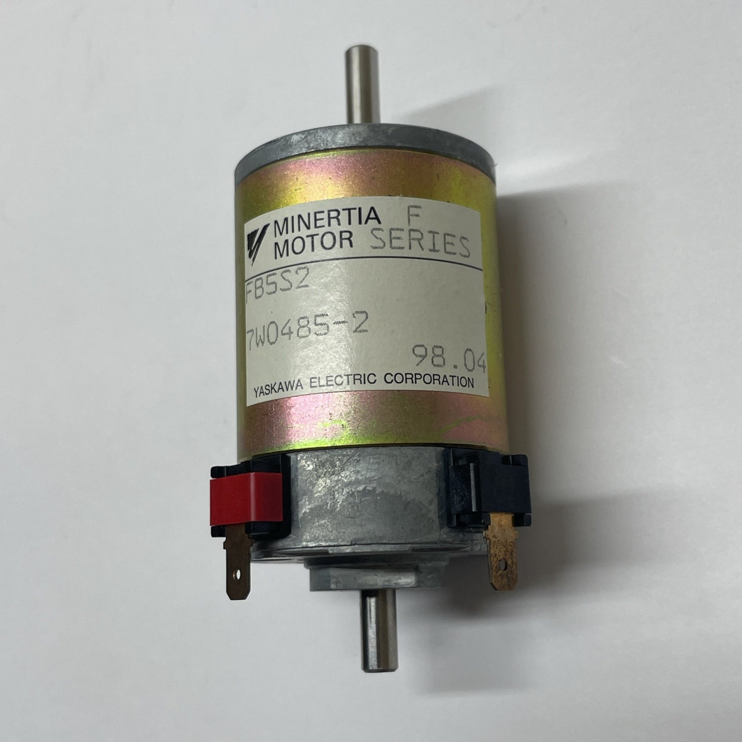 Yaskawa FB5S2 Minertia Servo Motor 7W0485-2 F Series