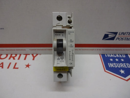 SIEMENS 5SX41 / C2 / 1 POLE CIRCUIT BREAKER WITH 5SX9100HS CONTACT BLOCK
