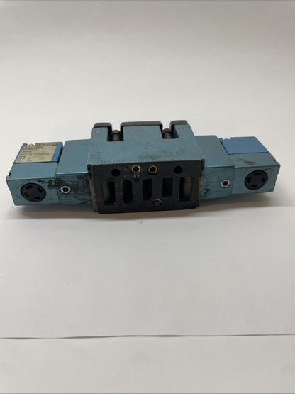 MAC VALVES MAC125A-V2G2-PM-511DB Solenoid Valve 24 VDC 5-Way