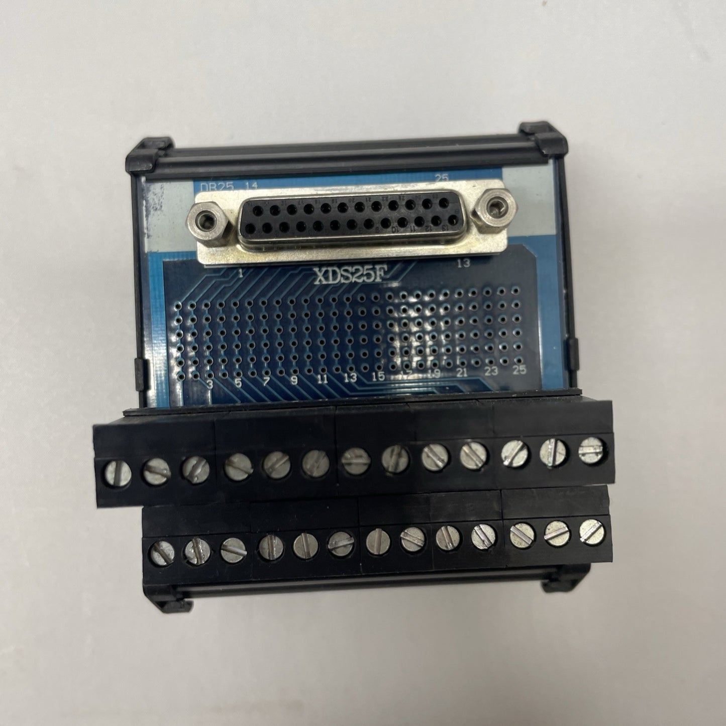 XDS25F DB25 Female Breakout Board with a 25 Pin D-Sub Connector