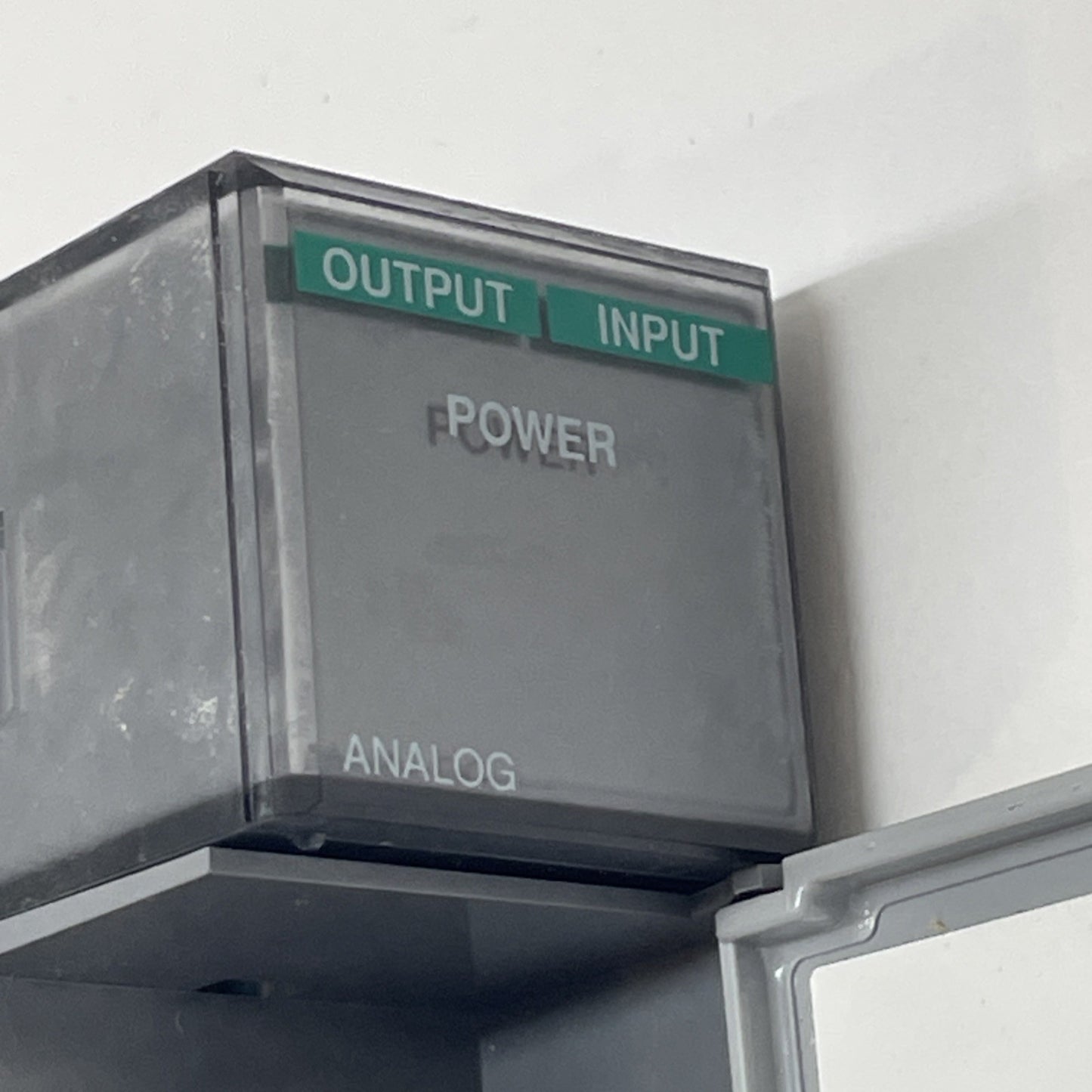 Allen Bradley SLC 500, 1746-NIO41 Ser. A  Analog Combination I/O Module