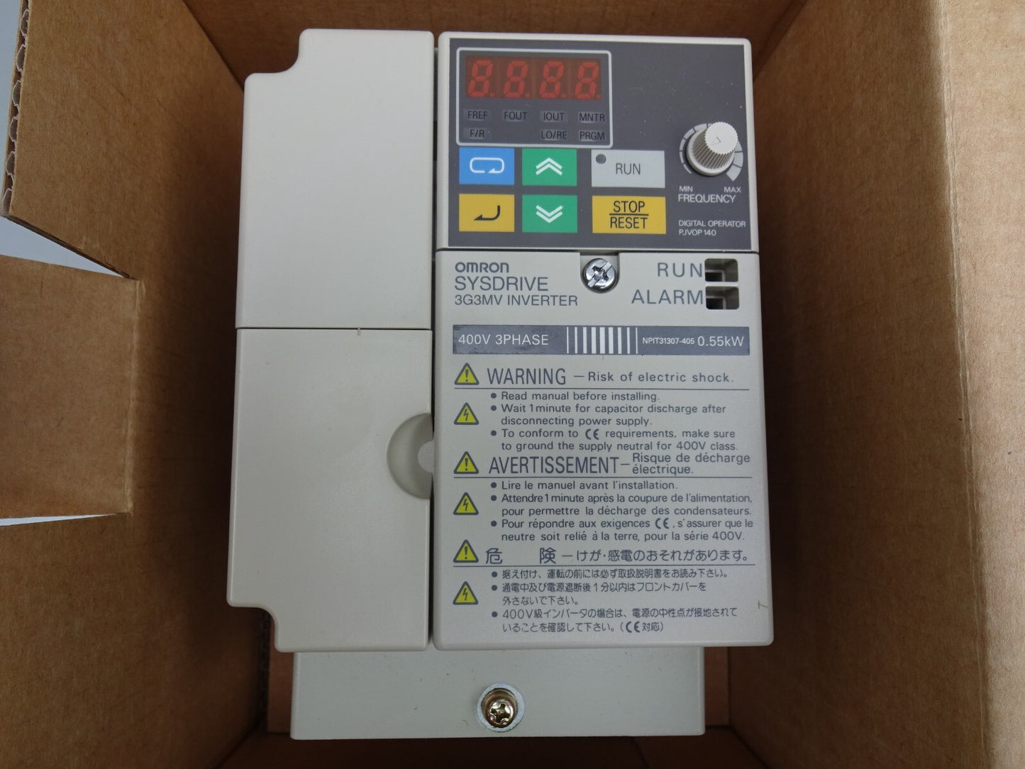 OMRON 3G3MV-C4004 / SYSDRIVE INVERTER 400V / 3PH / 0.55KW / NEW IN BOX