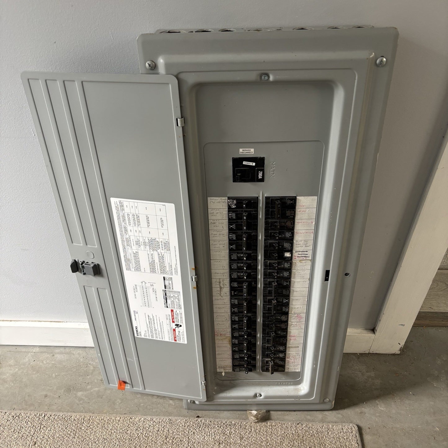 Siemens S4040B1200 ES Series 200A Main Breaker Load Center 120/240V