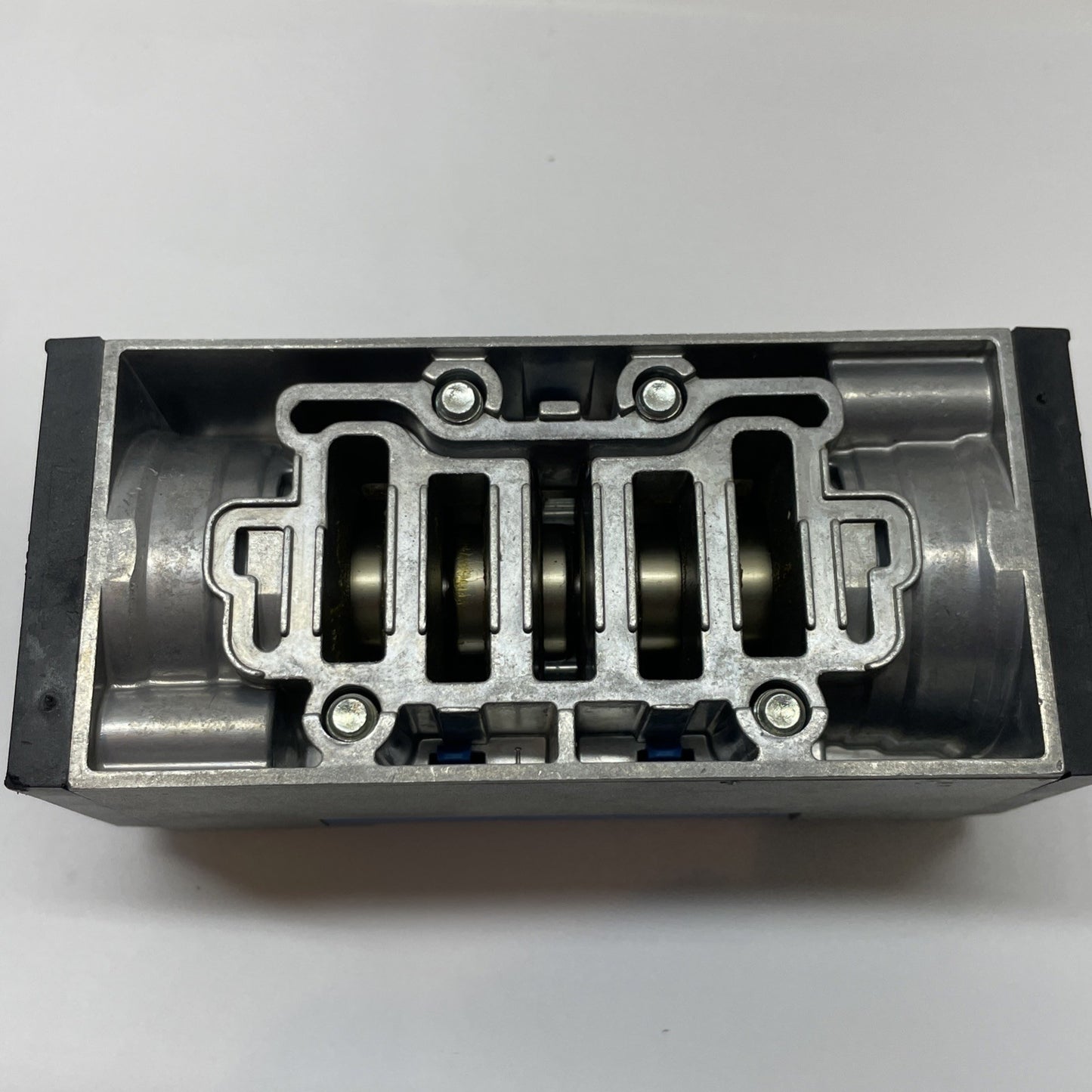 FESTO J-5/2-D-2-C Pneumatic Valve 5/2 Way Bistable 151846