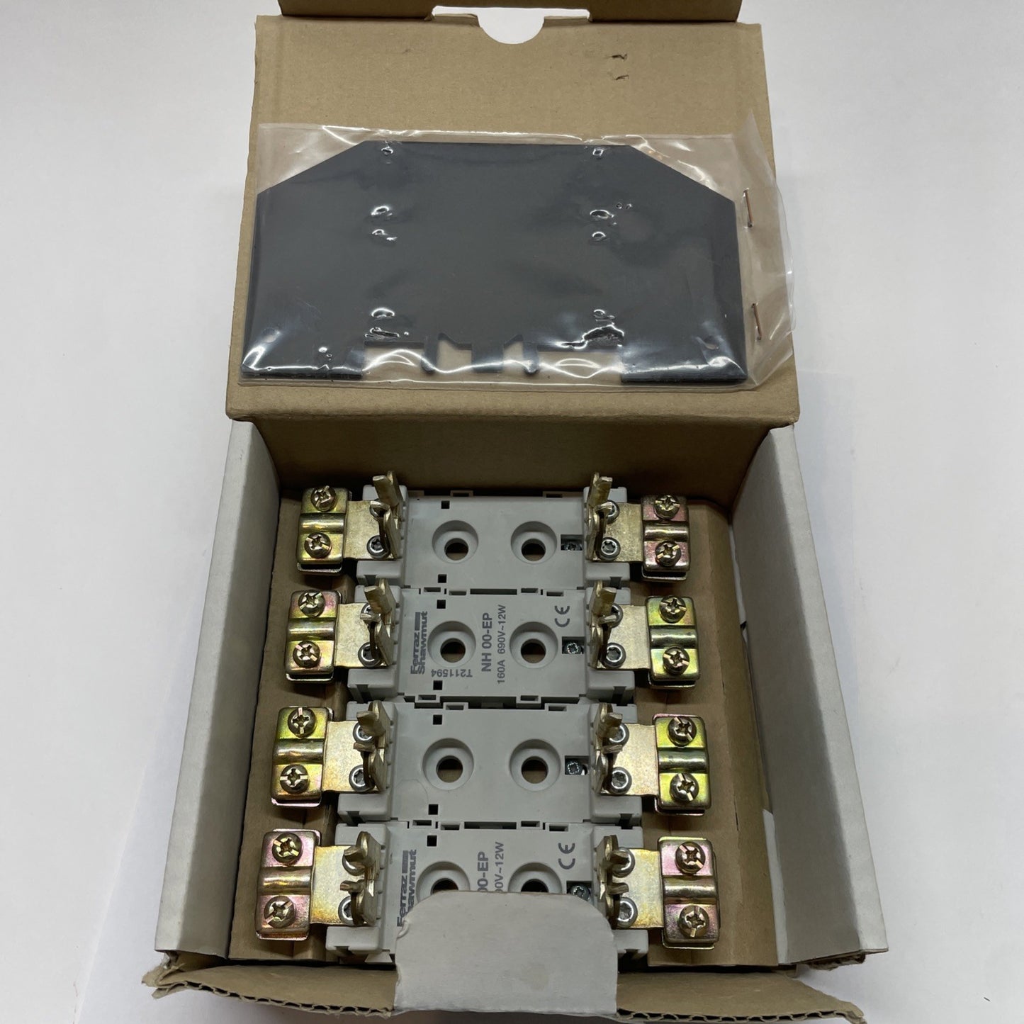 (LOT OF 2) Ferraz Shawmut NH 00-EP / BB002EPBR  160A 690V Fuse Base T211594 NEW