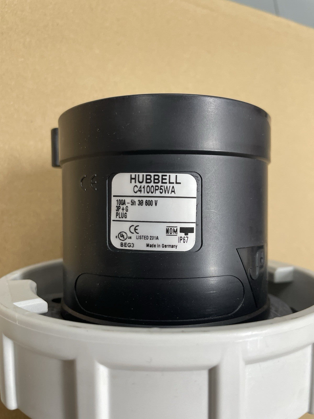 Hubbell C4100P5WA High Ampacity Connector