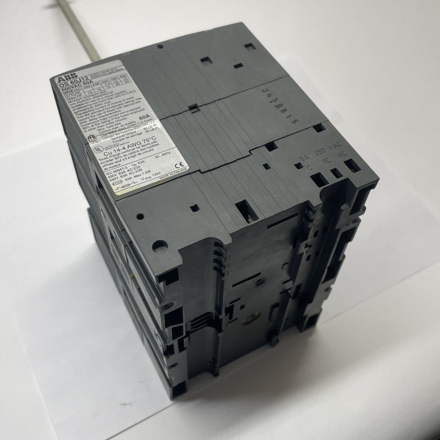 ABB OS60J12 60A 600VAC 3-Pole Fusible Disconnect Switch