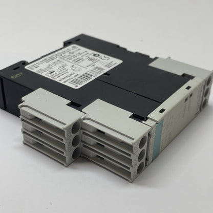 Siemens 3RN1010-1CB00 SIRIUS Motor Protect Relay 24V AC/DC