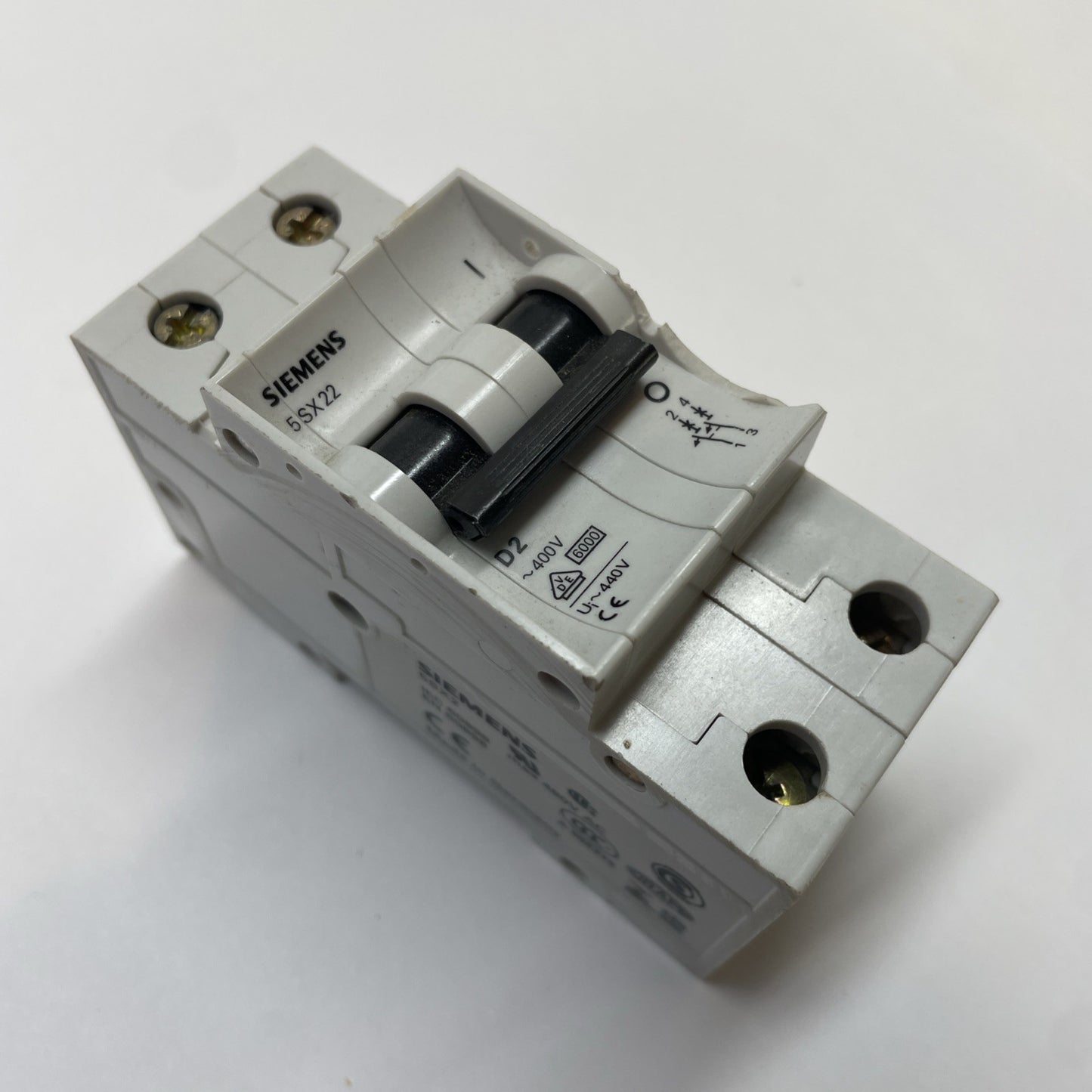 SIEMENS 5SX22-D2 2A D-Curve 2-Pole Circuit Breaker DIN Rail 5SX22D2