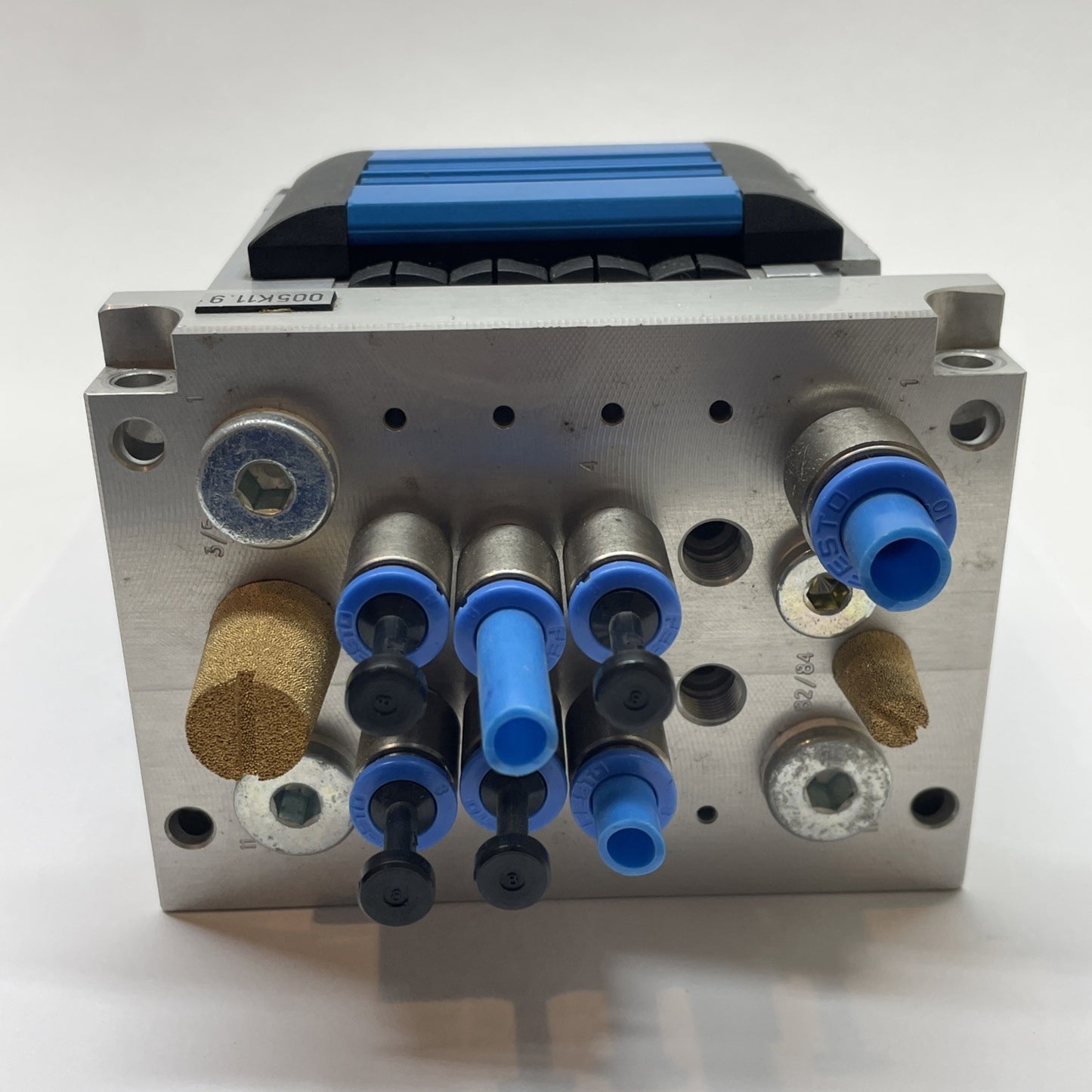 Festo CPV-14-VI 41194 18210 Valve Terminal: CPV14-GE-ASI-4E4A-M8 + 3x 161360