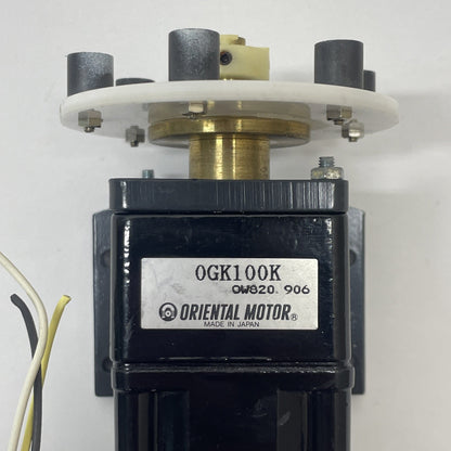 ORIENTAL MOTOR ORK1GK-A3 1W 100V 0.14A REVERSIBLE MOTOR w/ OGK100K GEAR HEAD BOX