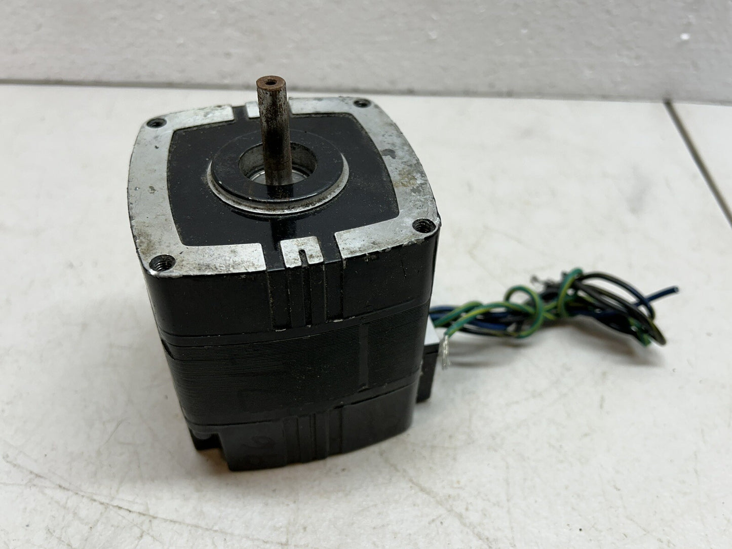 BODINE 30R2BECI / GEARMOTOR 1/30HP 115V B6/40 60HZ .45A 1700RPM PH 1