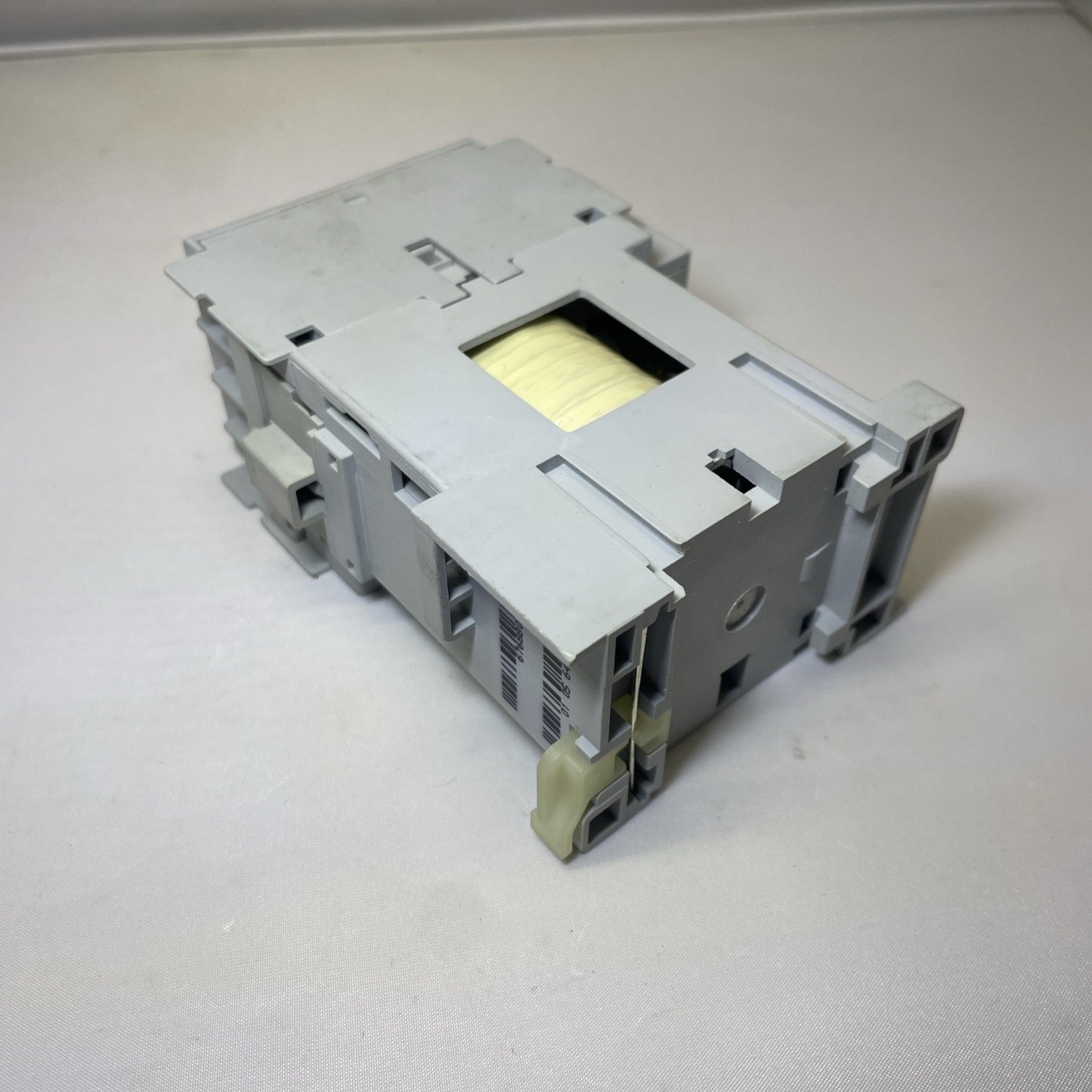 Allen Bradley 100-C16DJ10 Contactor 100-C16D*10 24V DC Diode Coil